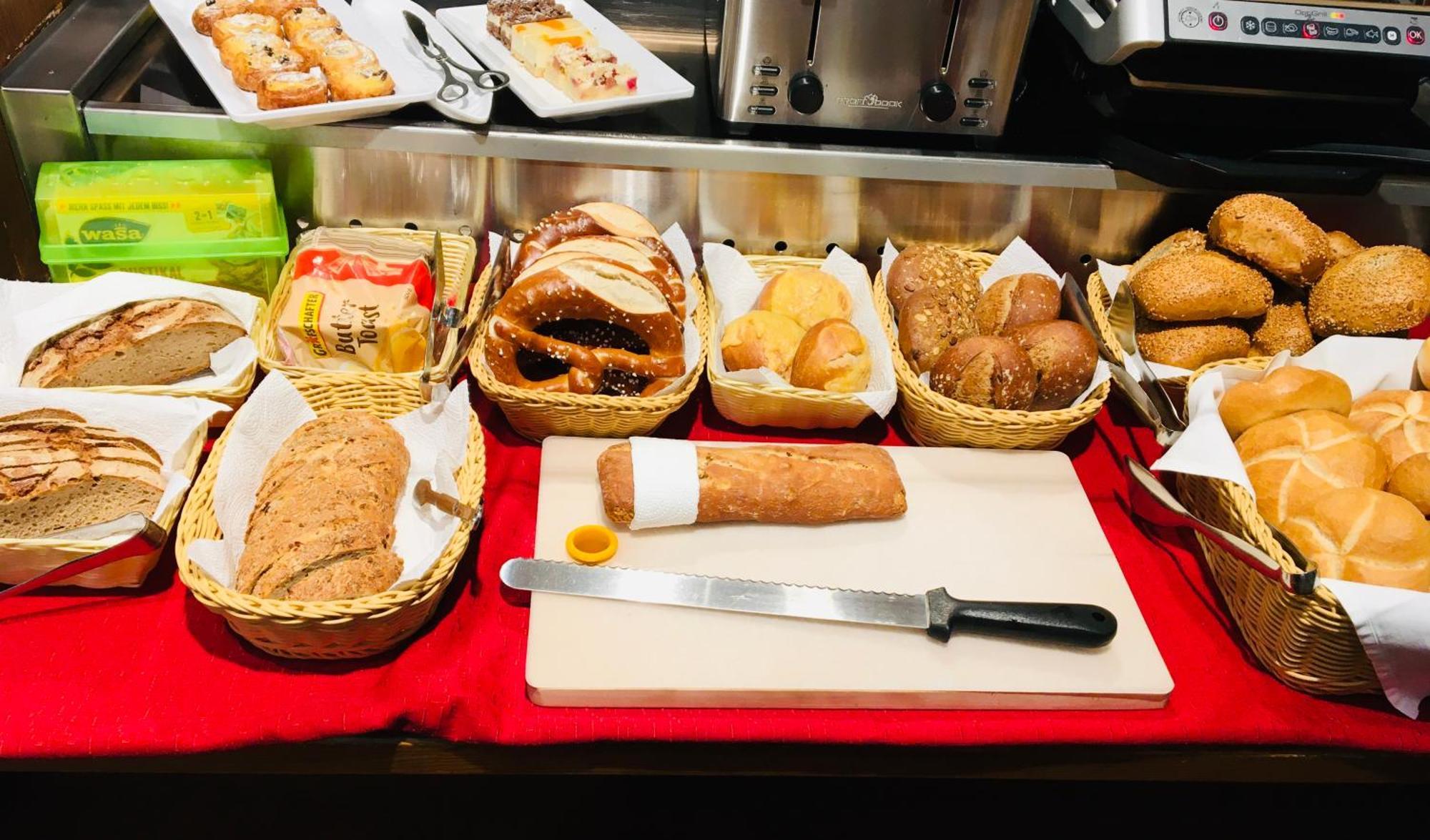 伊萨尔酒店 弗赖辛 外观 照片